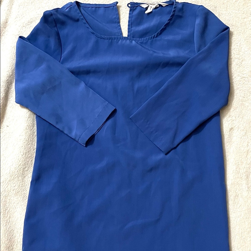Blue dress